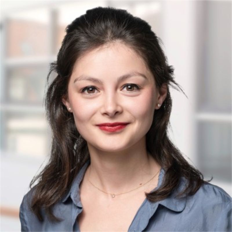 Julia Nguyen, PIMCO Real Estate